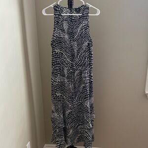 Elegant Black and White Patterned Dress